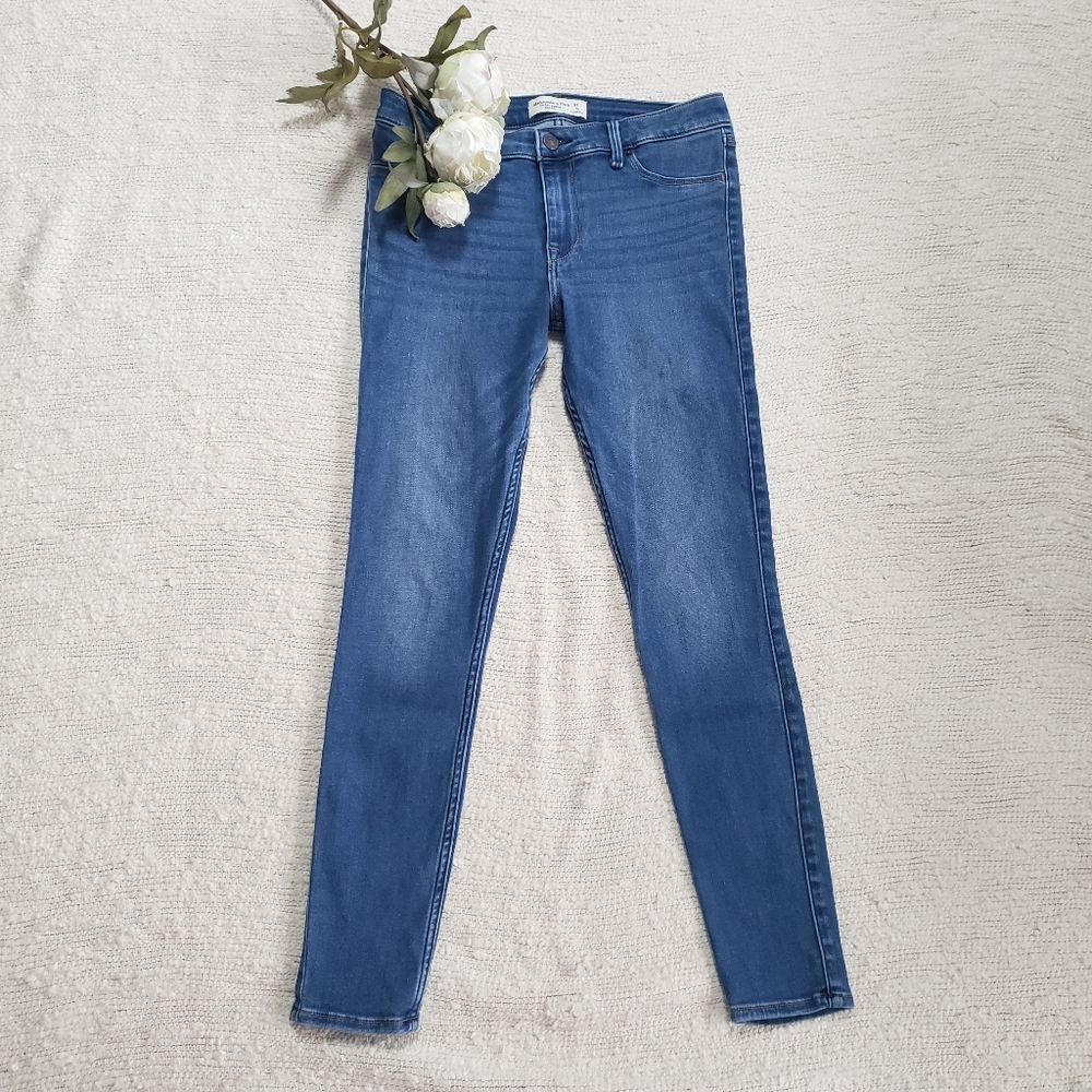 Abercrombie Mid Rise Jean Leggings - Size 27W